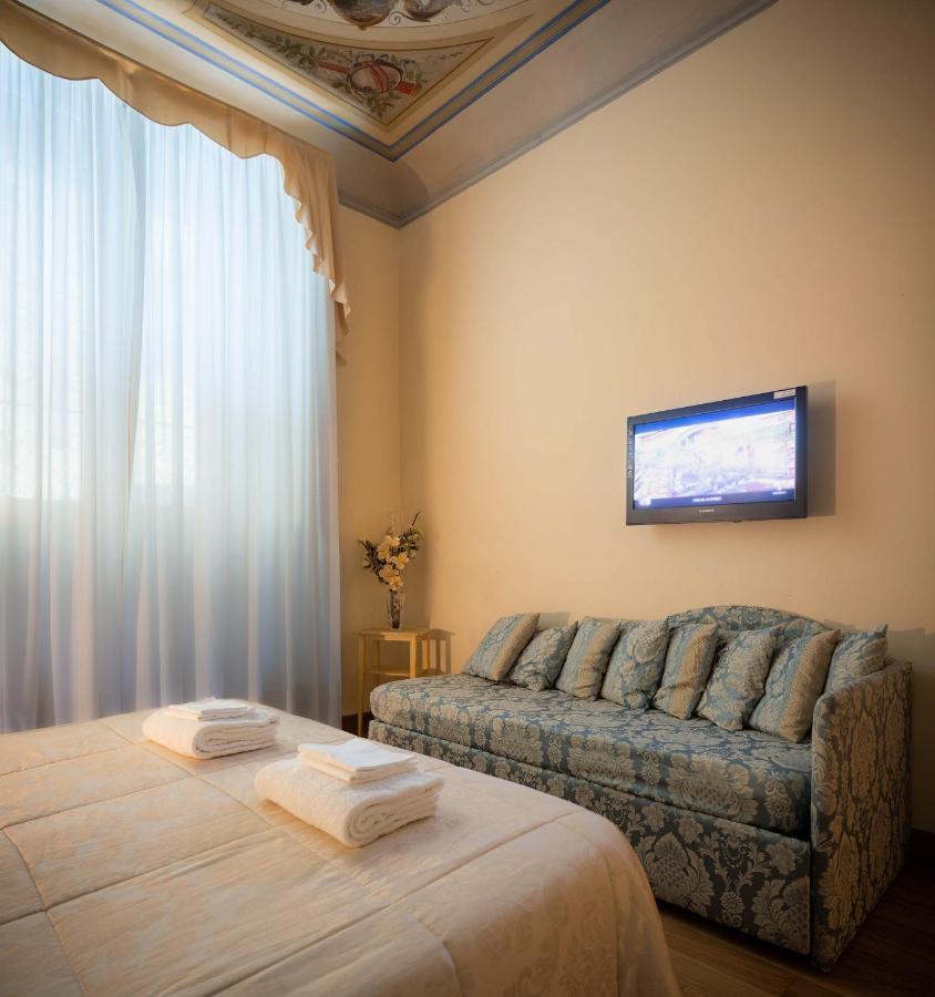 Novella House Hotel Firenze Bagian luar foto