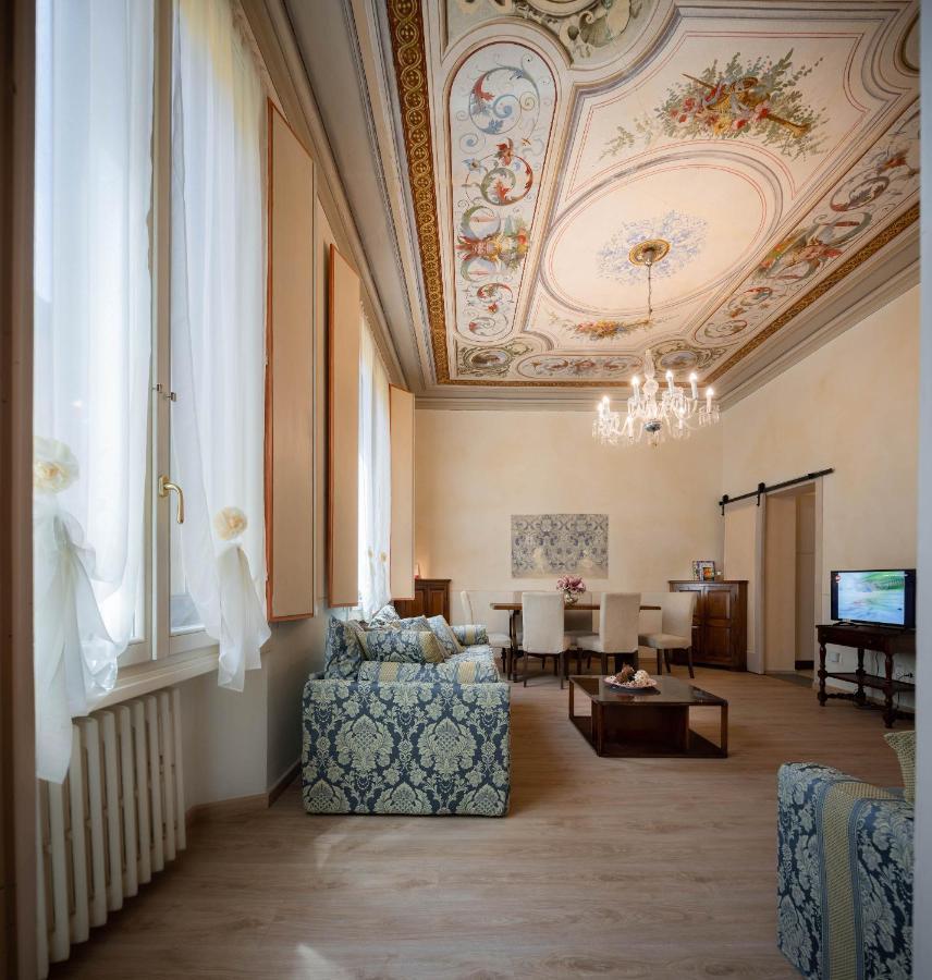 Novella House Hotel Firenze Bagian luar foto